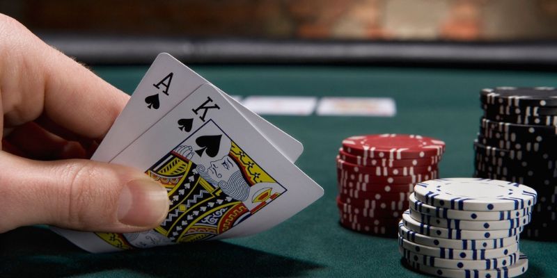 Những mẹo chơi Poker iwin hiệu quả