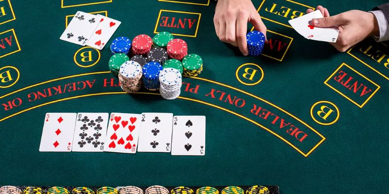 Tổng quan về Poker iwin